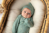 Arrow Print Knotted Newborn Baby Gown and Hat