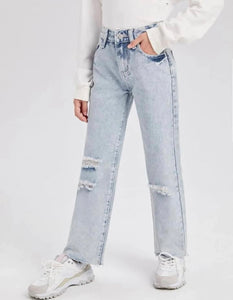 Ella Distressed Jeans